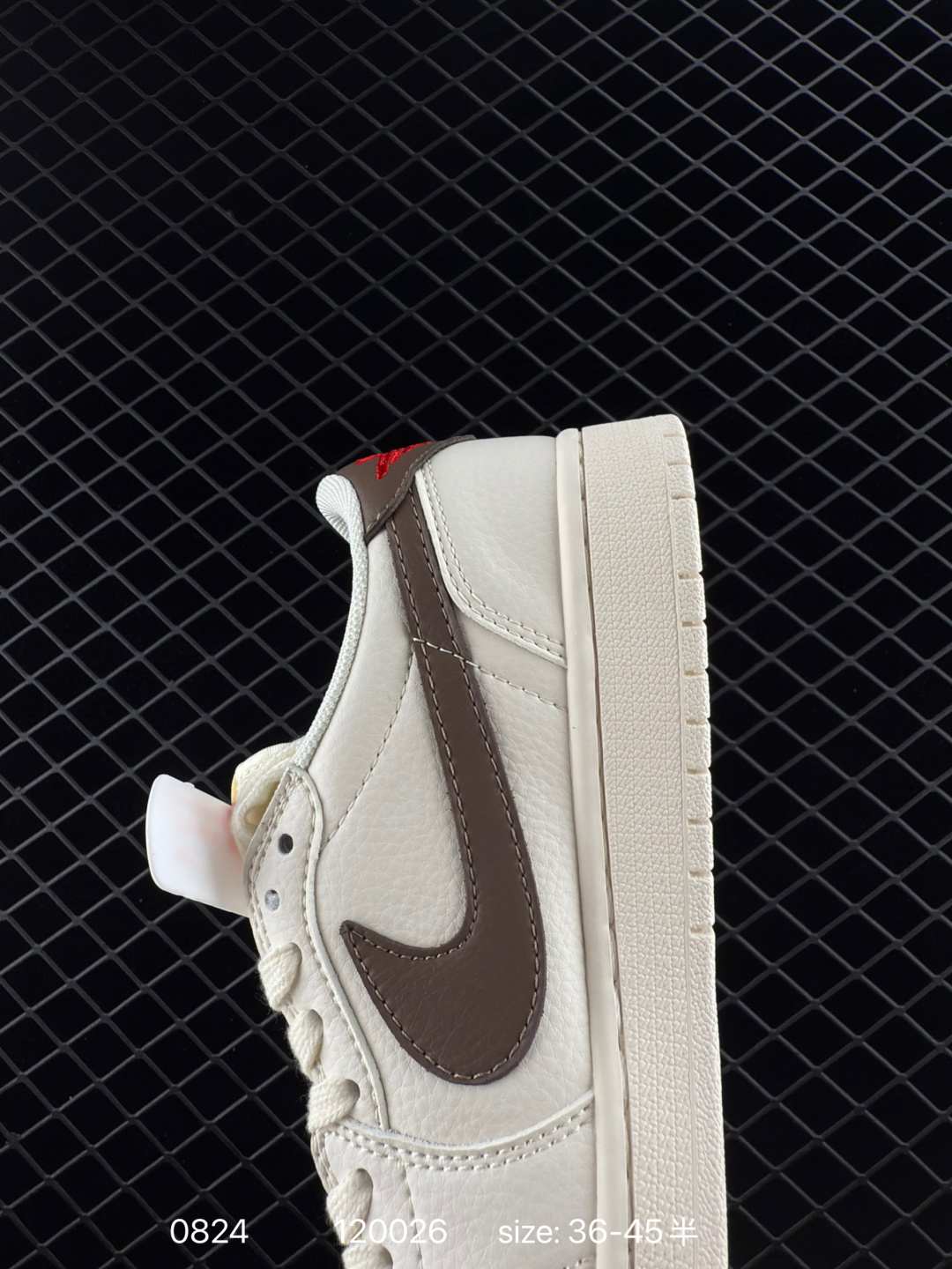 Travis Scott x Air Jordan 1 ” Reverse Mocha “